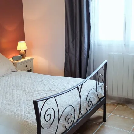 Rent this 3 bed house on Allée des Cyprès in 13870 Rognonas, France