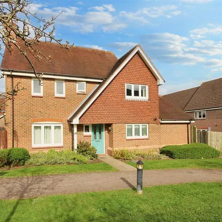 Rent this 3 bed house on Macdowall Road in Worplesdon, GU2 9LD