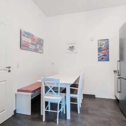 Rent this 4 bed apartment on Neckarstraße 120 in 70190 Stuttgart, Germany