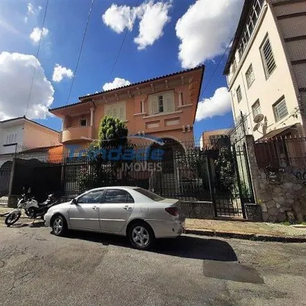Rent this 4 bed house on Itaú in Avenida Cristóvão Colombo, Savassi