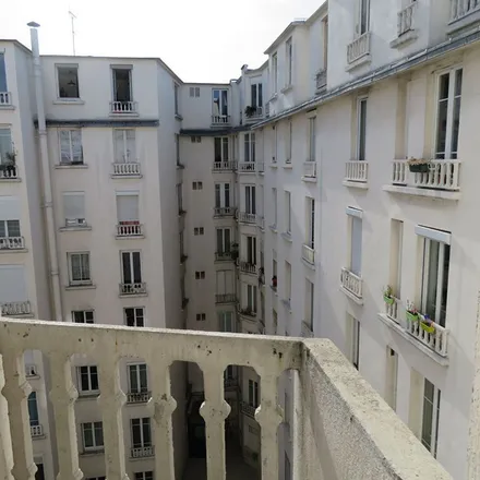 Image 4 - 28 Avenue de Paris, 94300 Vincennes, France - Apartment for rent