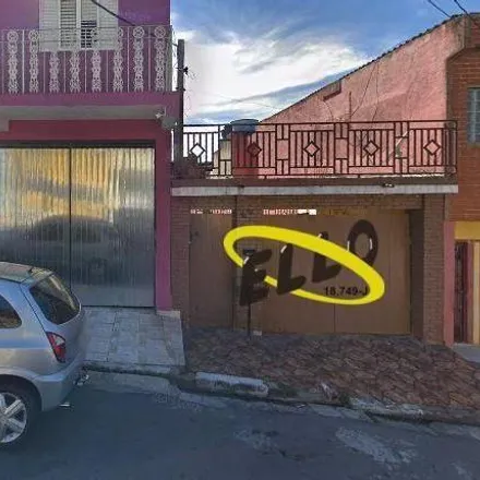 Buy this 2 bed house on Rua Araçatuba in Vila Dirce, Carapicuíba - SP