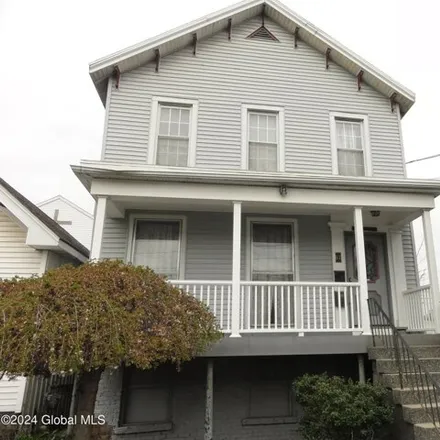 Buy this 4 bed house on 87 Washington Street in City of Rensselaer, NY 12144