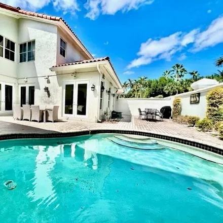 Buy this 5 bed house on 1535 Breakwater Terrace in Hollywood, FL 33019