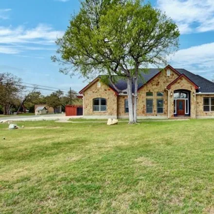 Image 2 - 577 Shady Cove Lane, Comal County, TX 78070, USA - House for sale