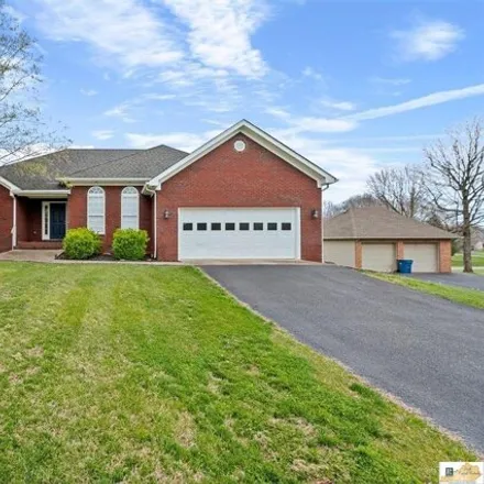 Buy this 3 bed house on 243 Autumn Ridge Road in Glasgow, KY 42141