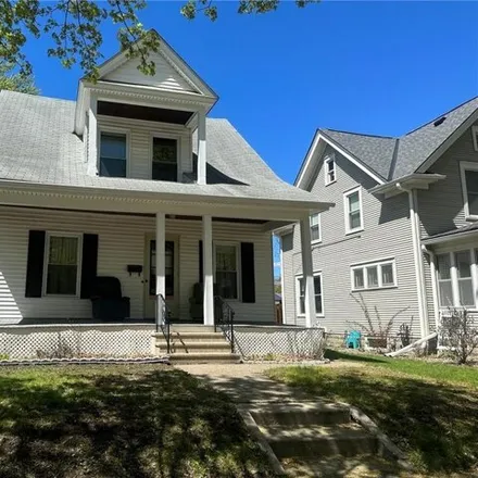 Buy this 3 bed house on 3956 Garfield Avenue South in Minneapolis, MN 55409