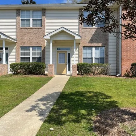 Rent this 3 bed condo on 3506 Old Bainbridge Road in Tallahassee, FL 32303