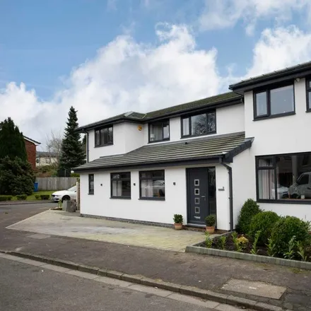 Rent this 5 bed house on Kibworth Close in Whitefield, M45 7LS