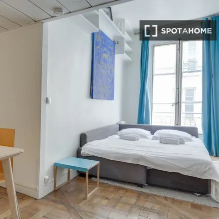 Rent this studio apartment on 35 Rue Dauphine in 75006 Paris, France