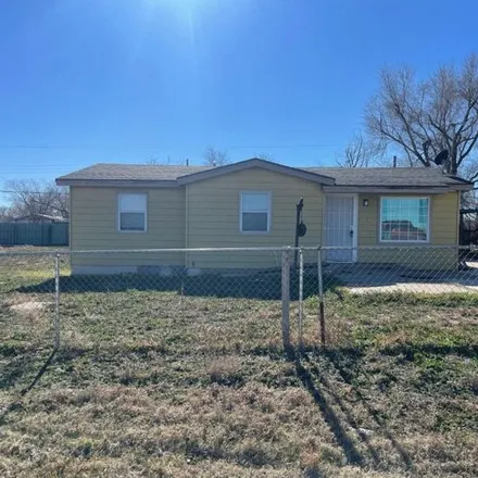 Buy this 3 bed house on 4317 East 62nd Street in Lubbock, TX 79403