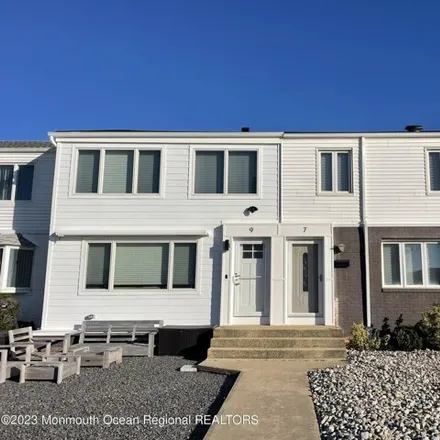 Rent this 3 bed townhouse on Kiernan Road in Long Branch, NJ 07740