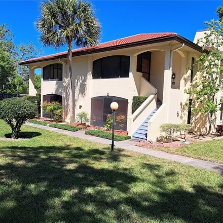 Buy this 2 bed condo on 2356 Forest Drive in Inverness, Citrus County