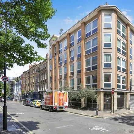 Image 8 - 20 Lamb's Conduit Street, London, WC1N 3LE, United Kingdom - Apartment for rent