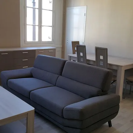 Rent this 5 bed apartment on 17 Boulevard Louis Blanc in 87000 Limoges, France