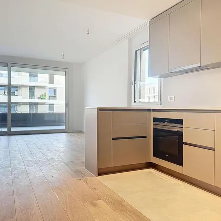 Image 4 - Avenue des Crêts 20, 1256 Troinex, Switzerland - Apartment for rent
