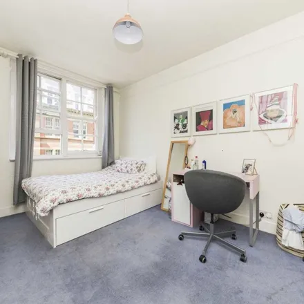 Image 2 - Jessel House, Judd Street, London, WC1H 9PX, United Kingdom - Apartment for rent
