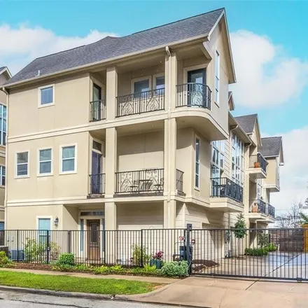 Buy this 3 bed townhouse on 4560 Lillian Street in Houston, TX 77007