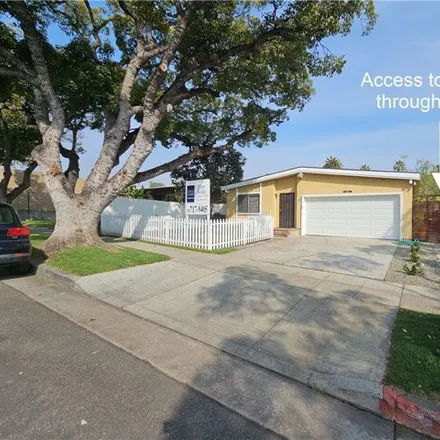 Buy this 8 bed house on 18th Court in Santa Monica, CA 90404