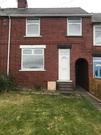 Rent this 3 bed townhouse on Highstone Lane in Barnsley, S70 6SD