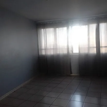 Image 2 - Joe Slovo Street, Durban Central, Durban, 4057, South Africa - Apartment for rent