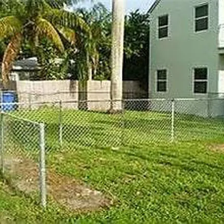 Image 2 - 377 Northeast 13th Avenue, Fort Lauderdale, FL 33301, USA - Apartment for rent