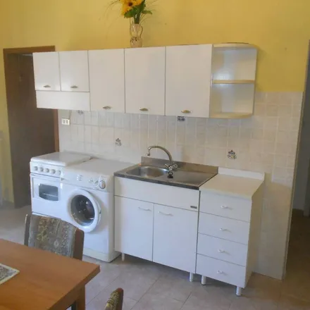 Rent this 2 bed apartment on Via Angeli in 45011 Adria RO, Italy