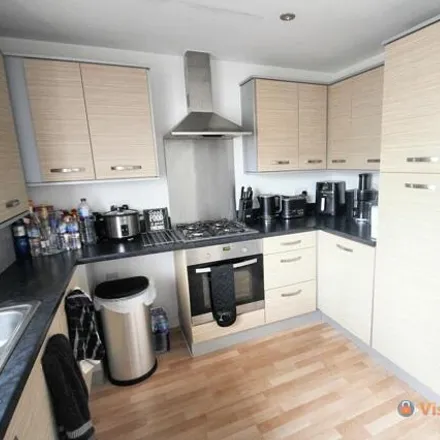 Image 5 - Albacore Way, Hayes, Great London, Ub3 - Apartment for sale