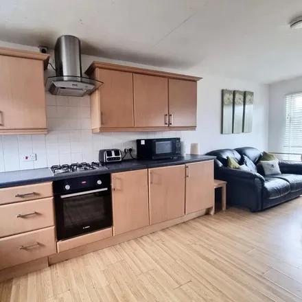 Image 7 - 50 Rowland Close, Warrington, WA2 0DQ, United Kingdom - Apartment for rent