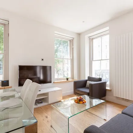 Rent this 3 bed apartment on Pescatori in Charlotte Street, London