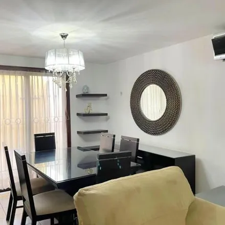 Rent this 3 bed house on Caller del Racimal in Cuauhtémoc, 80027 Culiacán