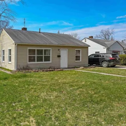 Buy this 3 bed house on 2277 Capitol Avenue in Anthony Wayne Village, Fort Wayne
