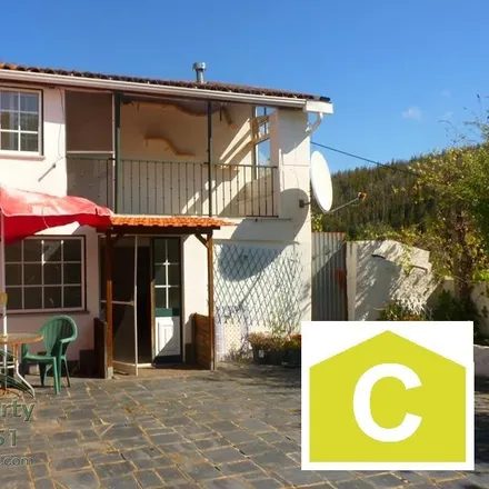 Buy this 3 bed house on Caminho Senhora do Olival in 3260-363 Figueiró dos Vinhos, Portugal