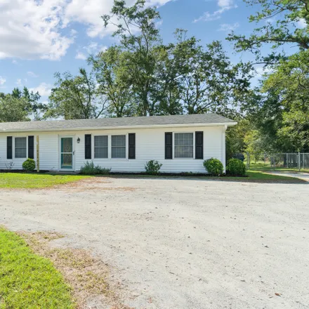 Rent this 3 bed house on 2216 Ridge Road in Forest, Craven County