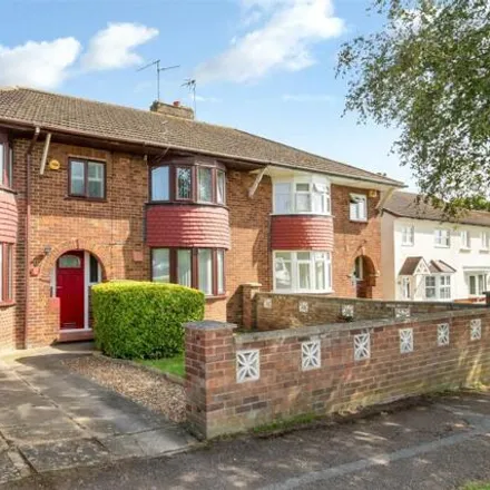 Buy this 4 bed duplex on unnamed road in Bletchley, MK3 5EJ