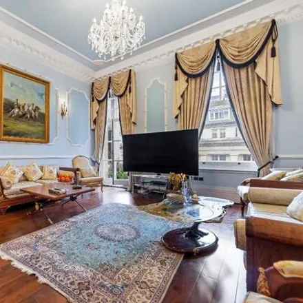 Image 7 - Clive Court, Maida Vale, London, W9 1SD, United Kingdom - House for sale