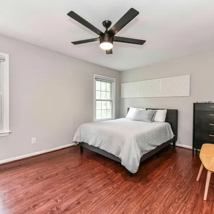 Rent this 1 bed apartment on 2913 South Woodstock Street in Arlington, VA 22206