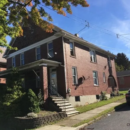 Buy this 6 bed duplex on 547 Grove Avenue in Moxham, Johnstown