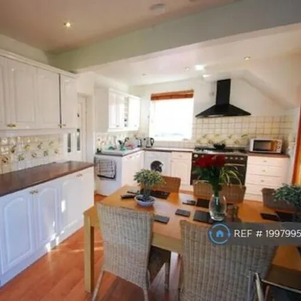 Image 3 - Goodwood Road, Leicester, LE5 6TT, United Kingdom - House for rent