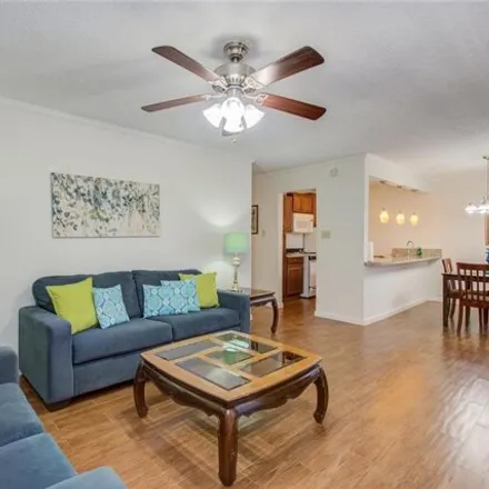 Image 6 - 4767 West Alabama Street, Houston, TX 77027, USA - Apartment for rent