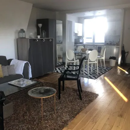 Rent this 1 bed apartment on 92 Boulevard Flandrin in 75116 Paris, France