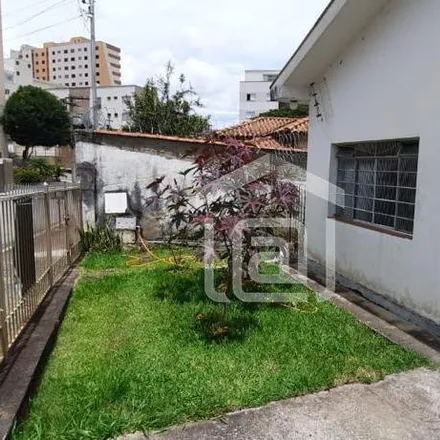 Buy this 3 bed house on Rua Comendador João Afonso Junqueira in Jardim dos Estados, Poços de Caldas - MG