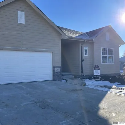 Buy this 3 bed house on 15400 Ogden Circle in Douglas County, NE 68116