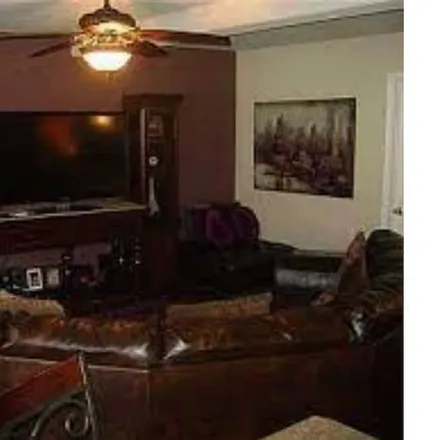Rent this 4 bed house on El Paso