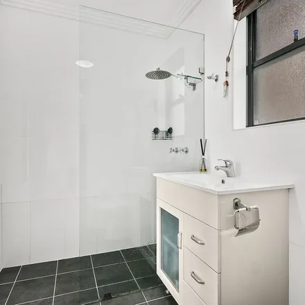 Image 1 - Woodlawn Avenue, Mangerton NSW 2500, Australia - Apartment for rent
