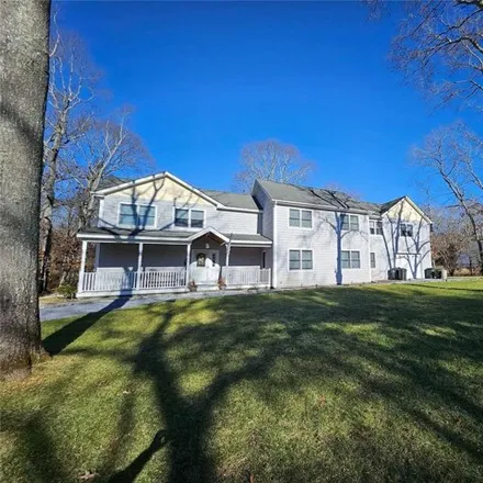 Rent this 8 bed house on 4 The Registry in Southampton, East Quogue