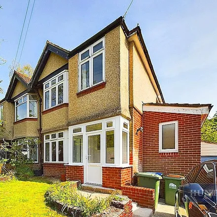 Rent this 4 bed house on 5 Hilldown Road in Southampton, SO17 1SX