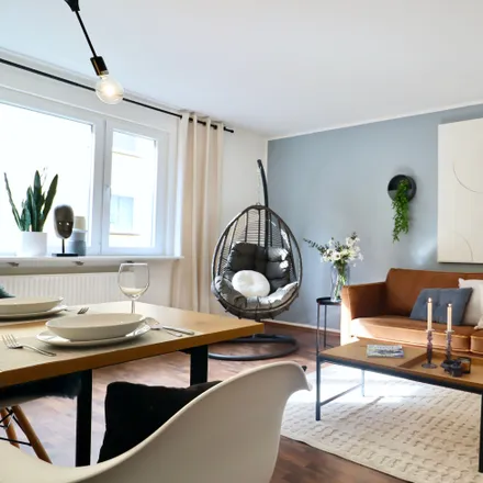 Rent this 4 bed apartment on Große Hakenstraße 52 in 42283 Wuppertal, Germany