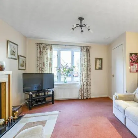 Image 3 - 17 Carnbee Crescent, City of Edinburgh, EH16 6GF, United Kingdom - House for sale