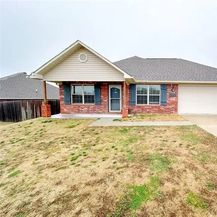 Rent this 4 bed house on Vista Street in Gentry, Benton County